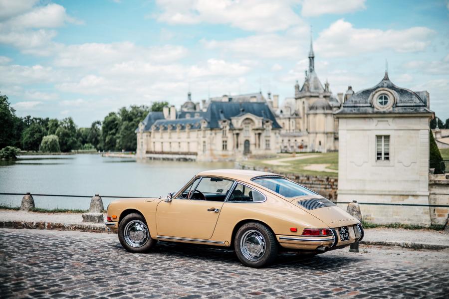  Porsche 911 2.0 Coupe 1965 года  (NA) (фото 25 из 33)